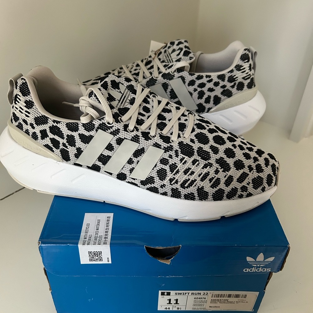 Adidas Swift Run II Women’s Animal Print Sneakers Size 11 NEW